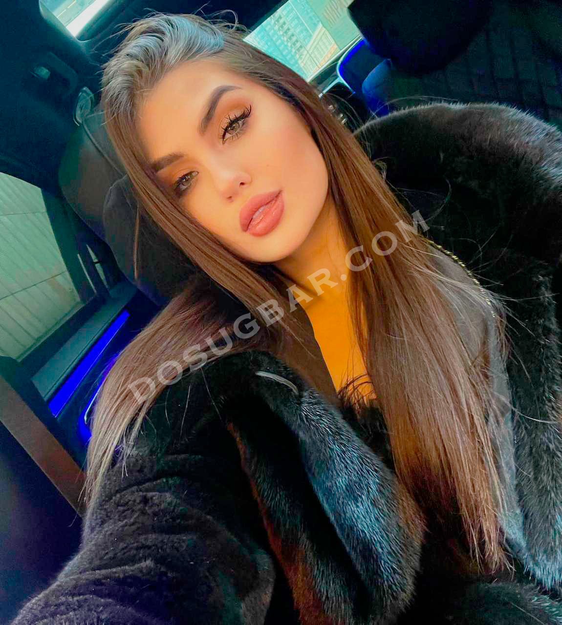 Женя, 19
